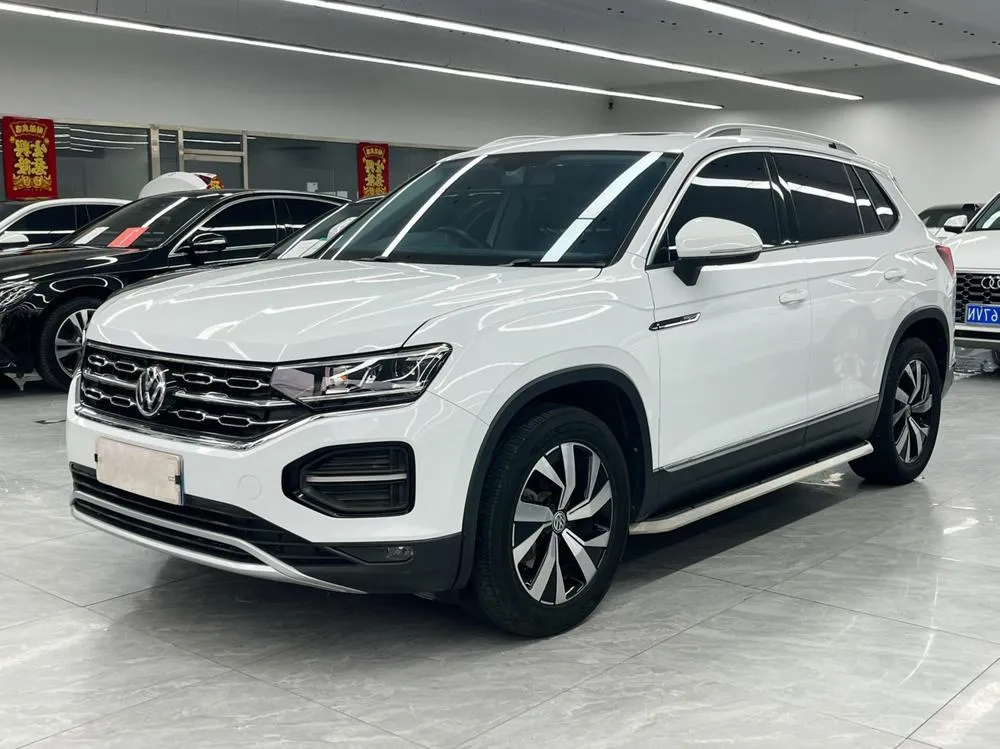 Volkswagen Tayron 330TSI Luxury Smart Connected Edition, 2020 — фото 1
