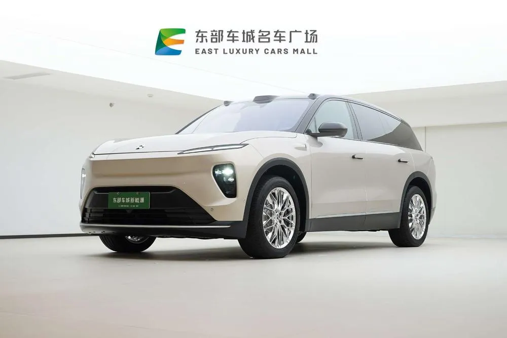 NIO ES8, 2024