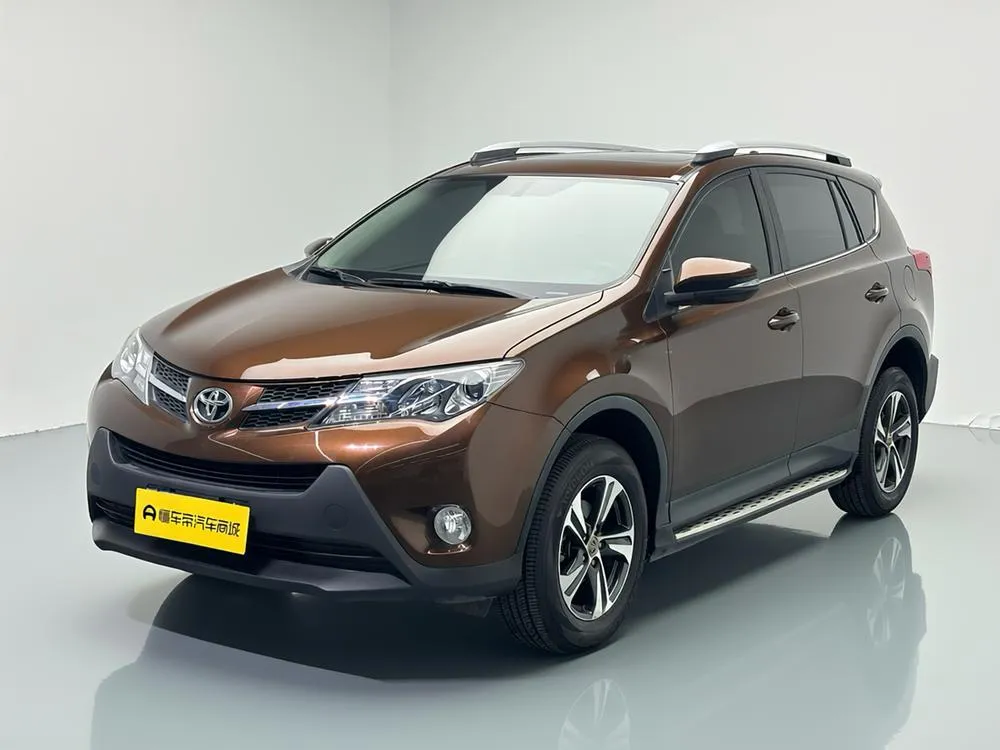 Toyota RAV4 2.0L CVT 2WD Style Edition, 2015 — фото 1