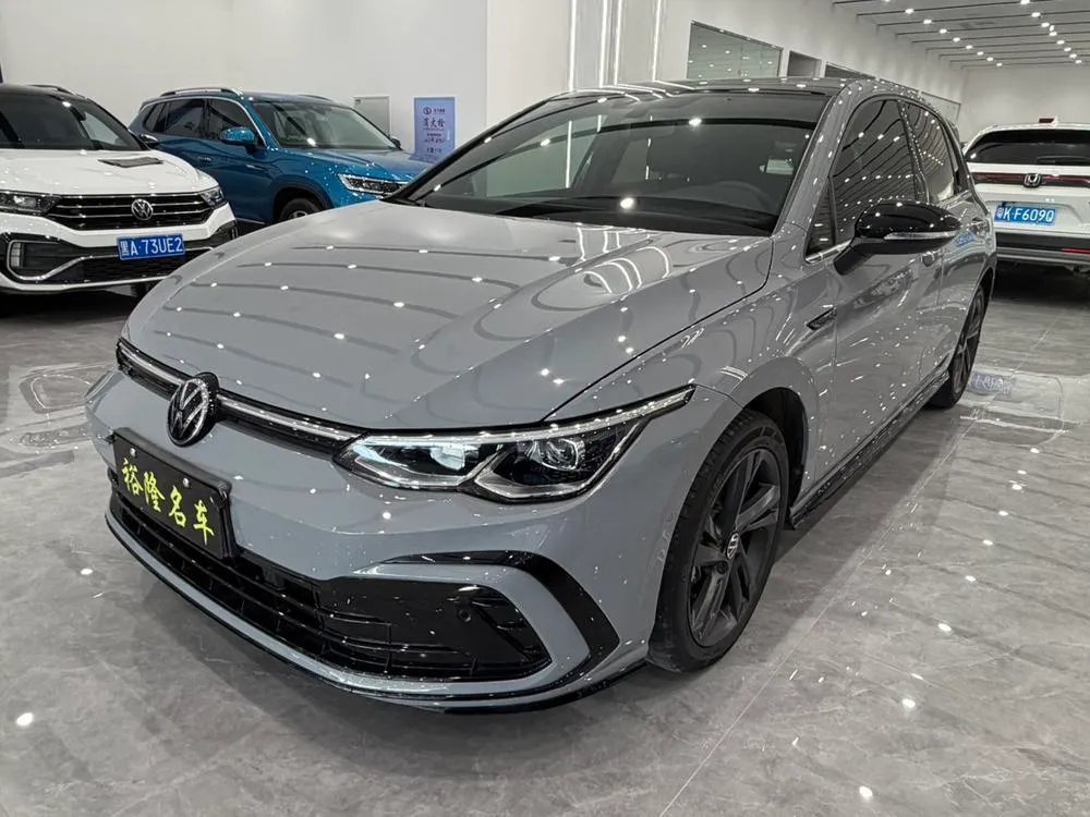 Volkswagen Golf, 2023