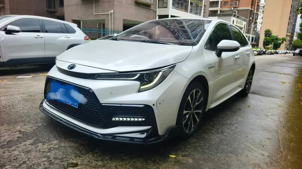 Toyota Levin Dual Engine 1.8H E-CVT Sport Edition, 2022 — фото 1