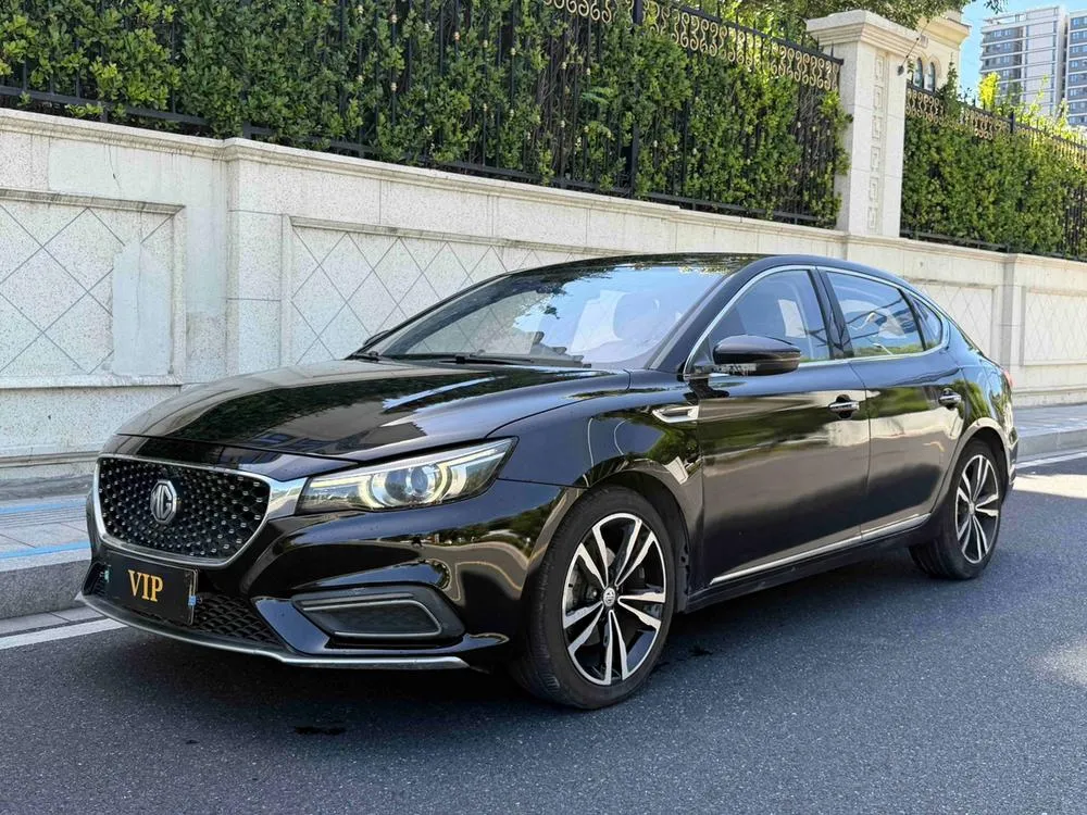 MG 6 20T Auto Trophy Prestige Connected Edition, 2017 — фото 1