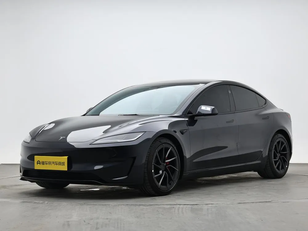 Tesla Model 3, 2024