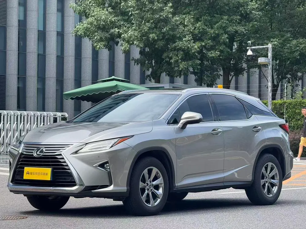 Lexus RX, 2016