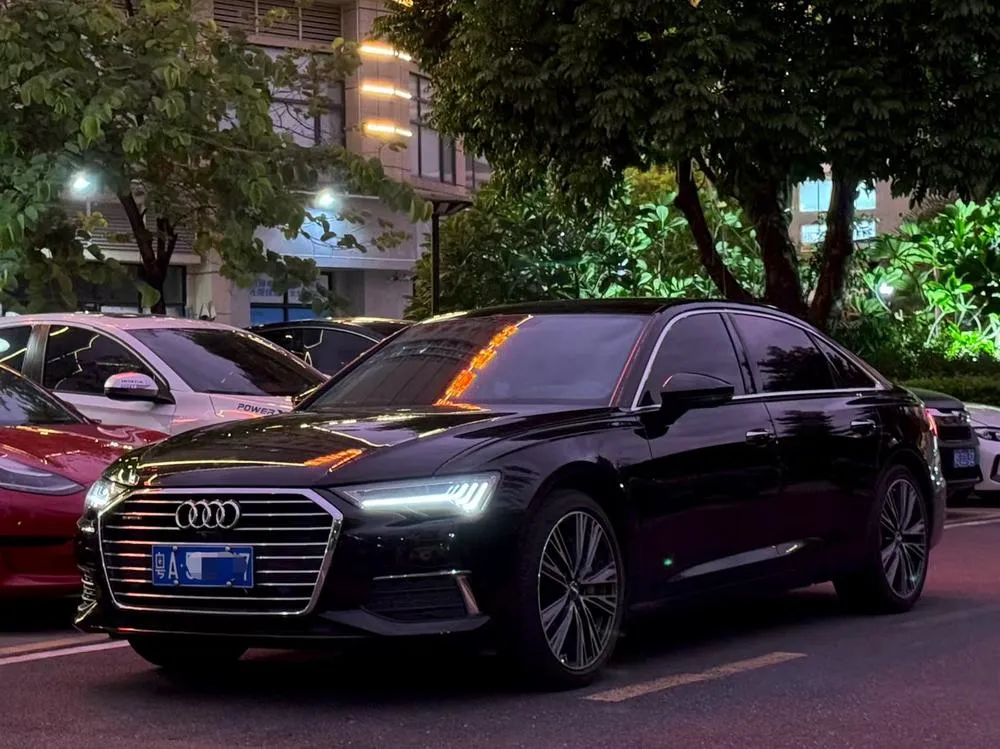 Audi A6L, 2021