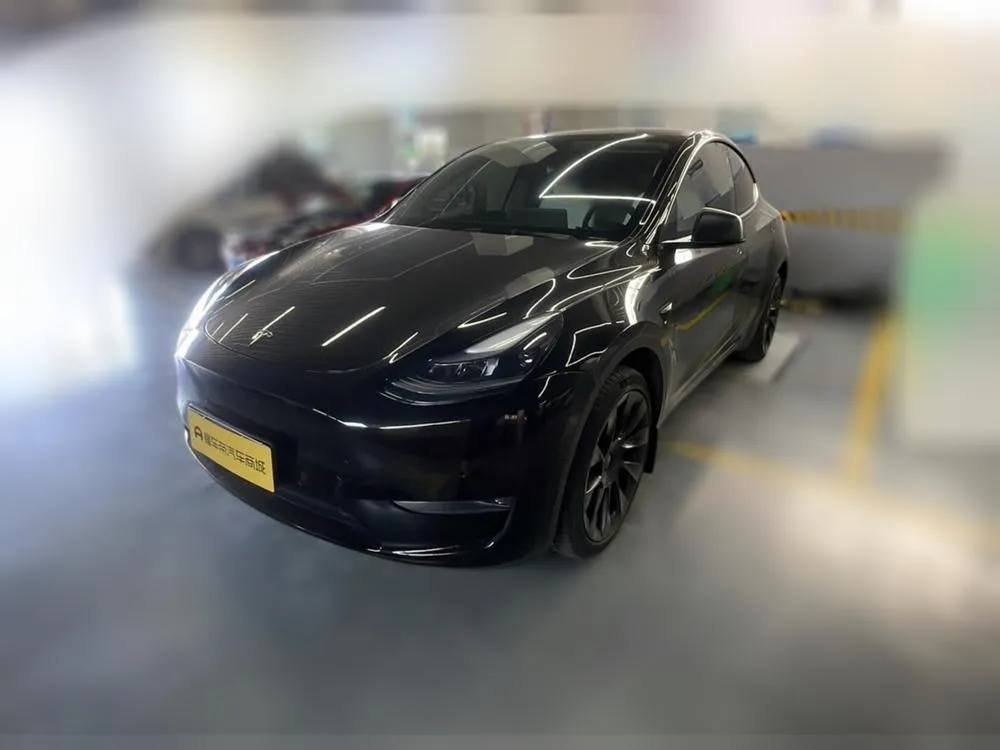 Tesla Model Y, 2023