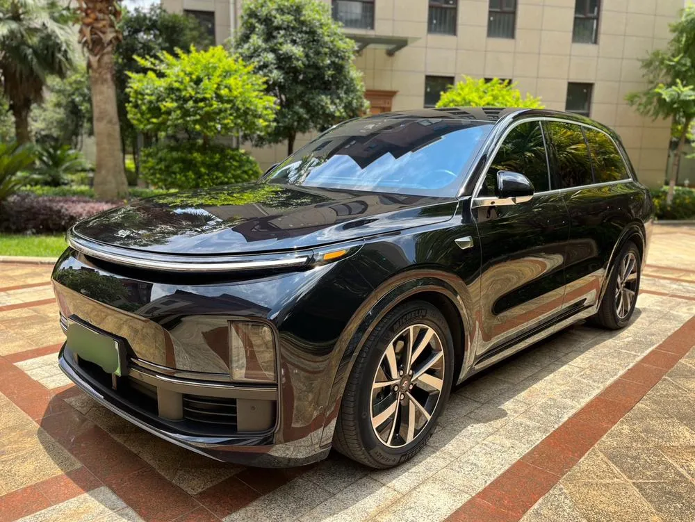 Li Auto L8, 2023