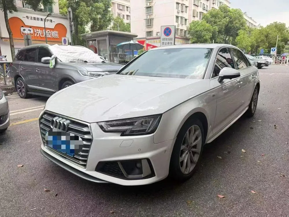 Audi A4L 40 TFSI Fashion Version CN6, 2019 — фото 1