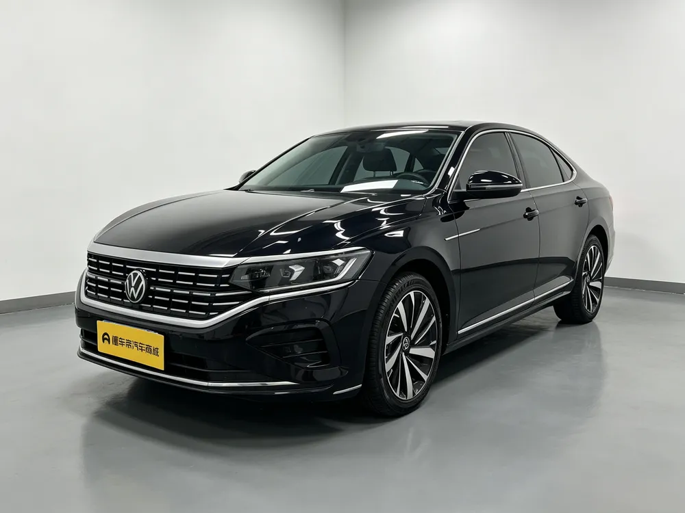 Volkswagen Passat, 2023