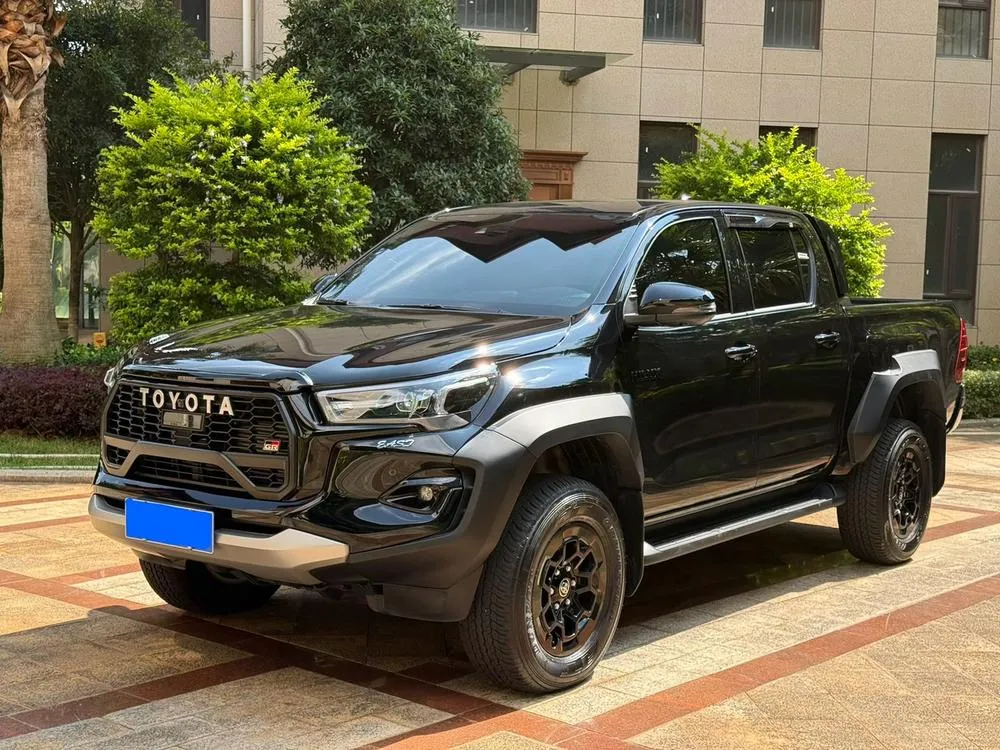 Toyota Hilux, 2025