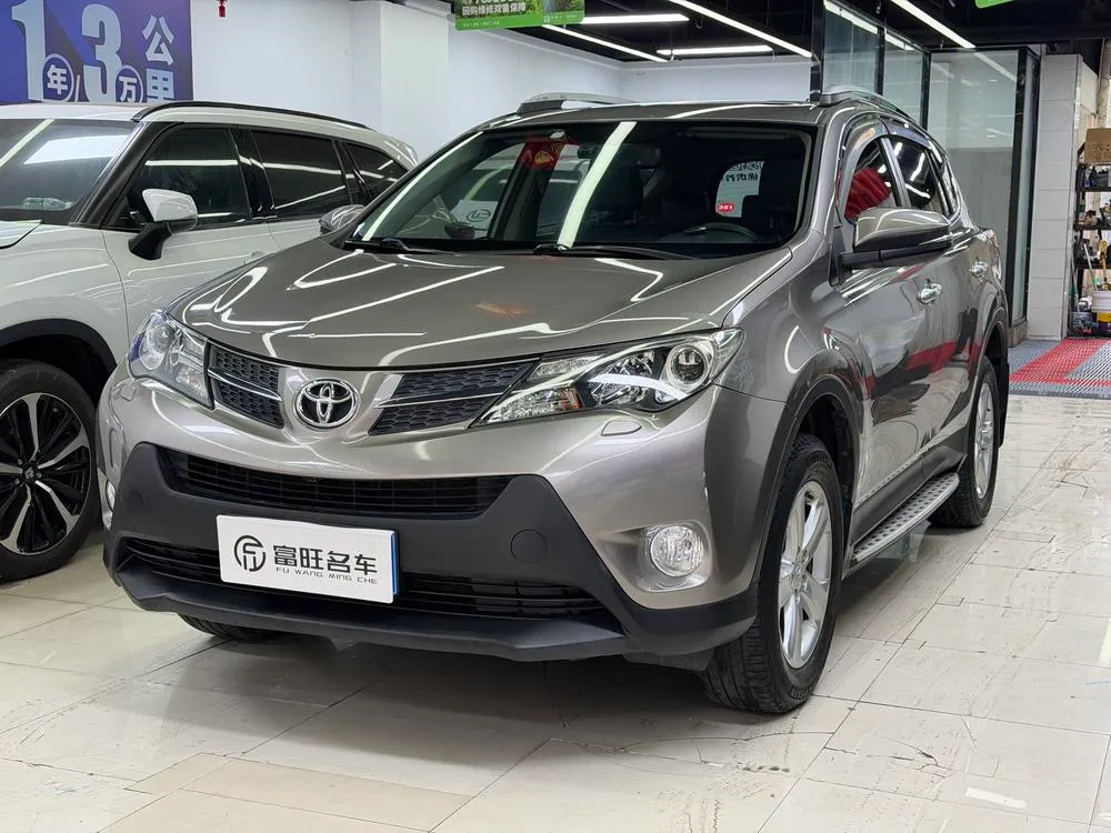 Toyota RAV4, 2013