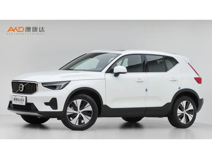 Volvo XC40, 2024