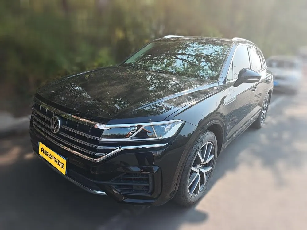 Volkswagen Touareg 3.0TSI Sharp Edition CN5, 2019 — фото 1