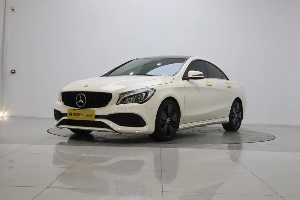 Mercedes-Benz CLA (Import) Facelift CLA 200 Fashion Version, 2017 — фото 1