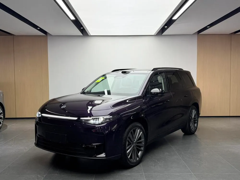 Leapmotor C16 EREV 280 Lidar Premium Edition 6 Seater, 2026 — фото 1
