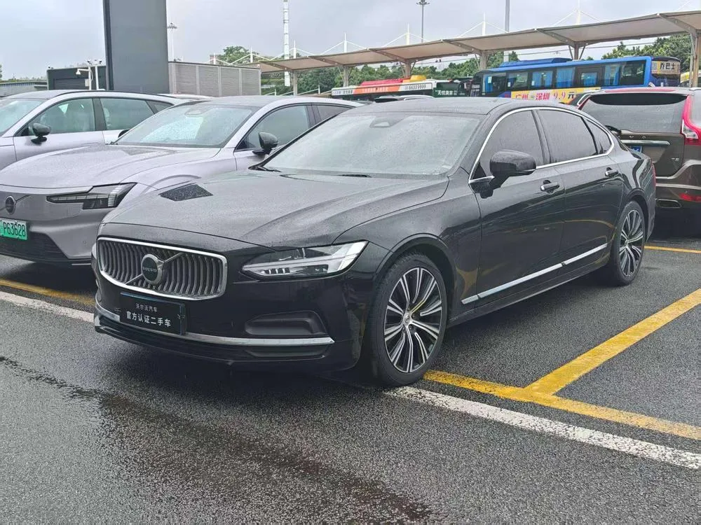 Volvo S90, 2023