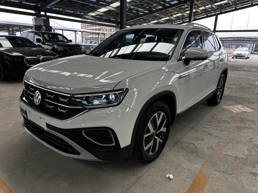 Volkswagen Tayron 280TSI 2WD Luxury Plus Edition, 2023 — фото 1