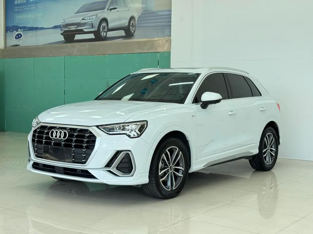 Audi Q3 35 TFSI Version, 2022 — фото 1