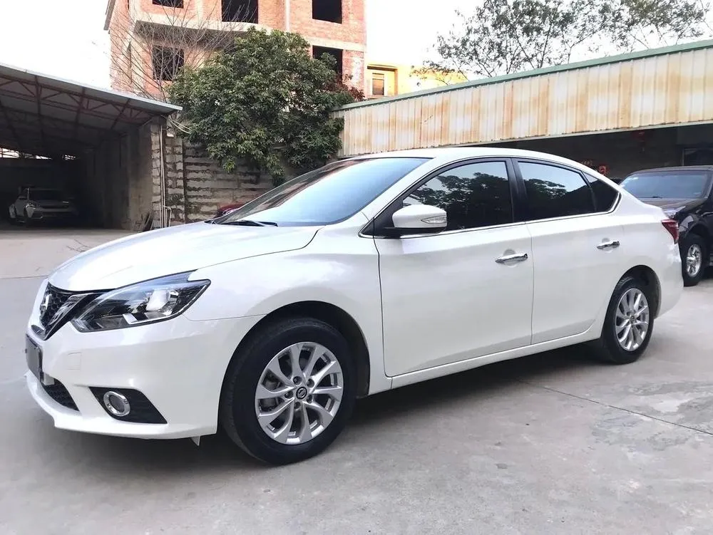 Nissan Sylphy 1.6XL CVT Prestige Edition, 2016 — фото 1