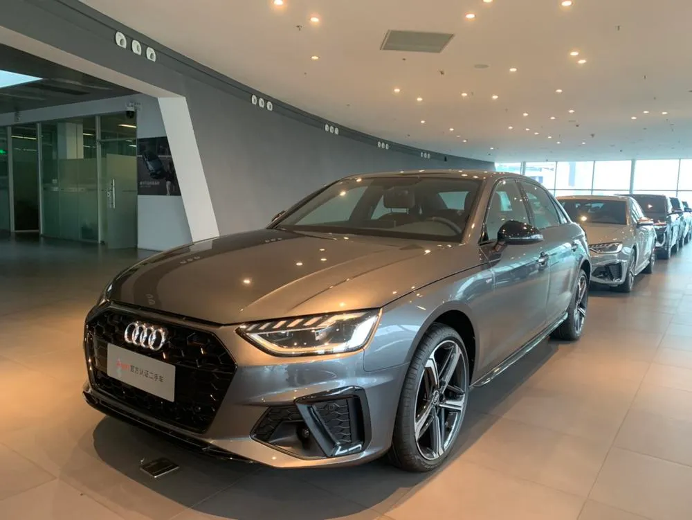 Audi A4L 200 Joy Edition 40 TFSI Luxury Version, 2025 — фото 1
