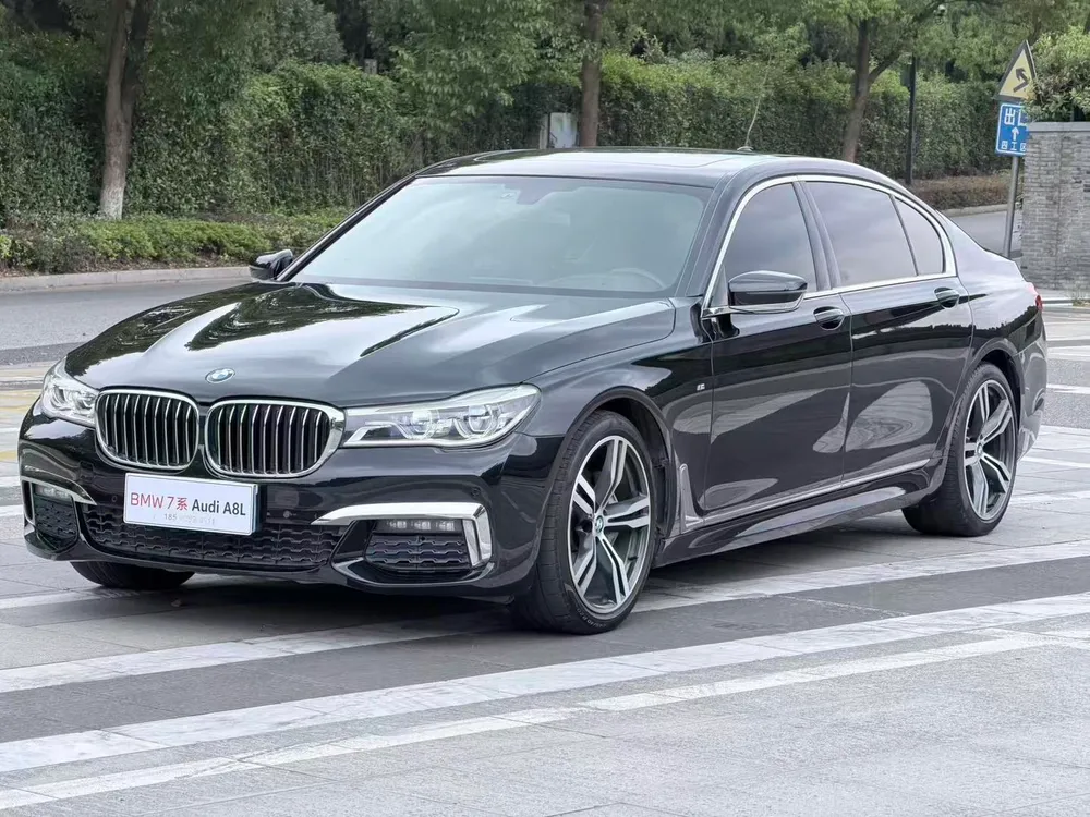 BMW 7-Series, 2018