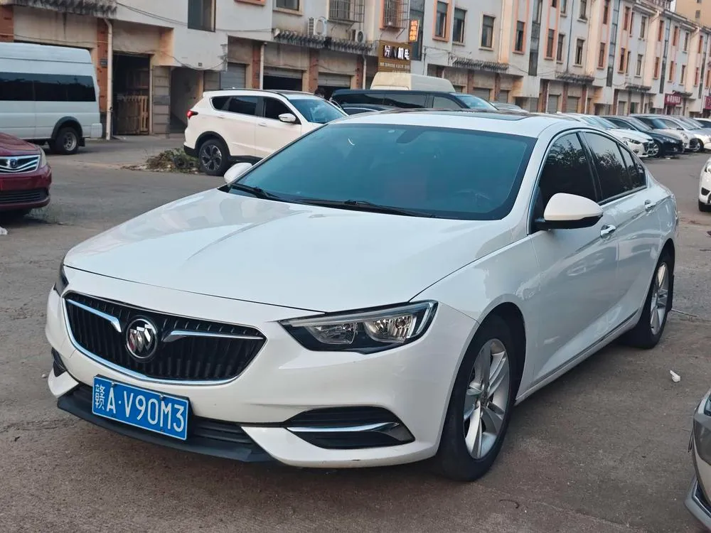 Buick Regal 20T Elite Version, 2017 — фото 1