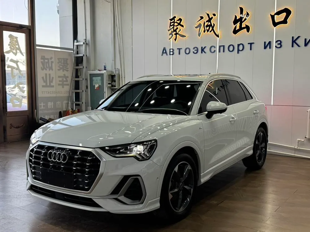 Audi Q3, 2023