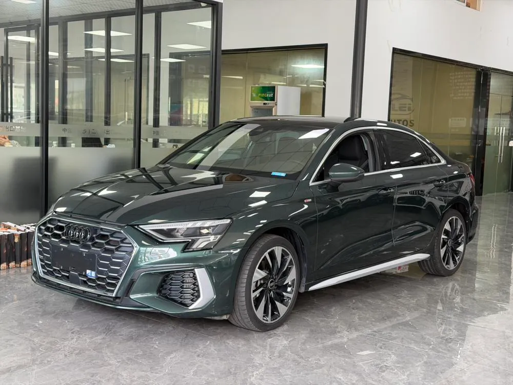 Audi A3 Facelift A3L Limousine 35 TFSI Fashion Sport Version, 2023 — фото 1