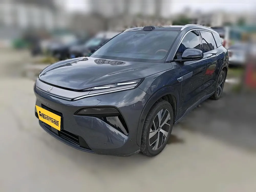BYD Tang L DM, 2025