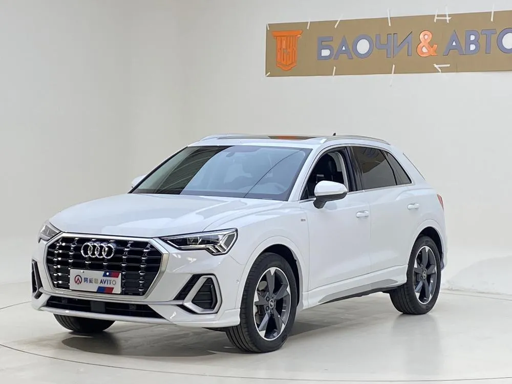 Audi Q3, 2022