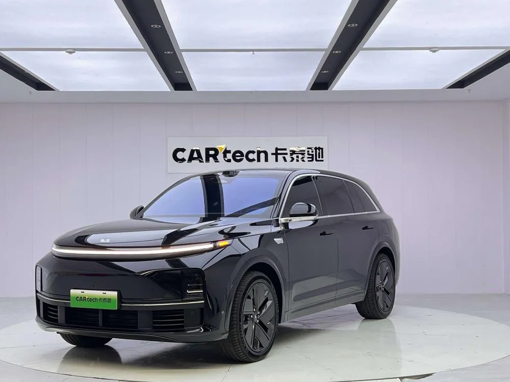 Li Auto L7 Max Smart Edition, 2025 — фото 1
