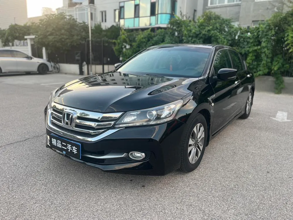 Honda Accord, 2015
