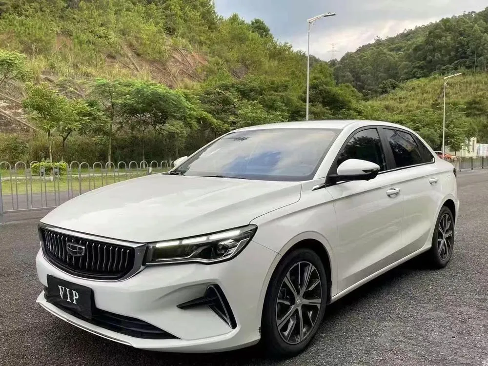 Geely Emgrand 4 1.5L CVT Elite Version, 2022 — фото 1