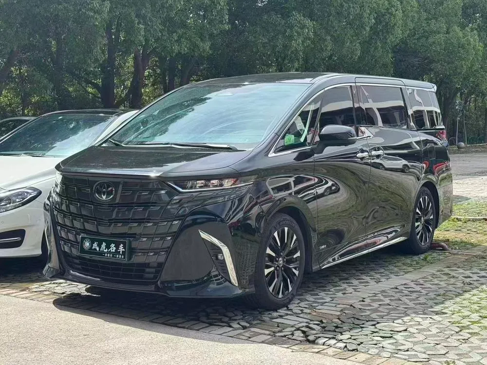 Toyota Alphard 2.5L Smart Hybrid Dual Engine 4WD Refined Edition, 2023 — фото 1