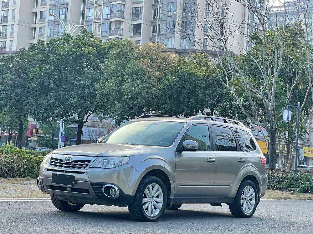 Subaru Forester, 2012