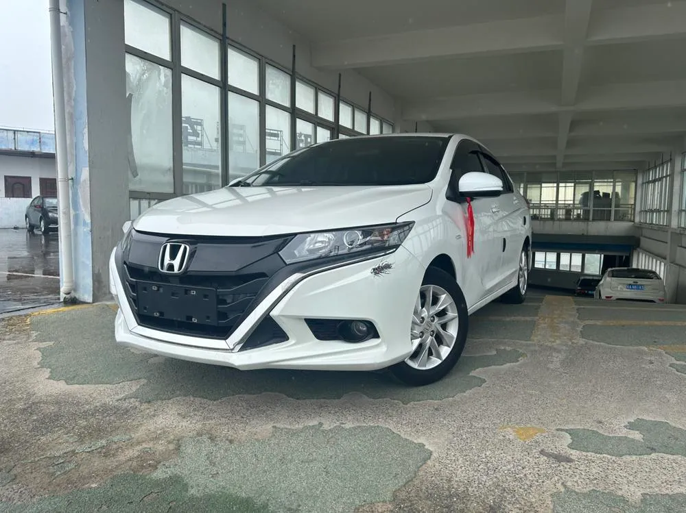 Honda Gienia 1.5L CVT Comfort Edition, 2017 — фото 1