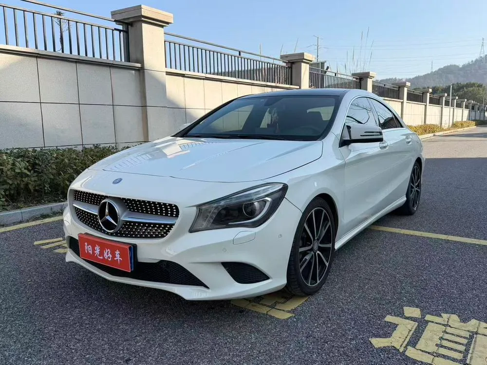 Mercedes-Benz CLA (Import) CLA 200, 2015 — фото 1