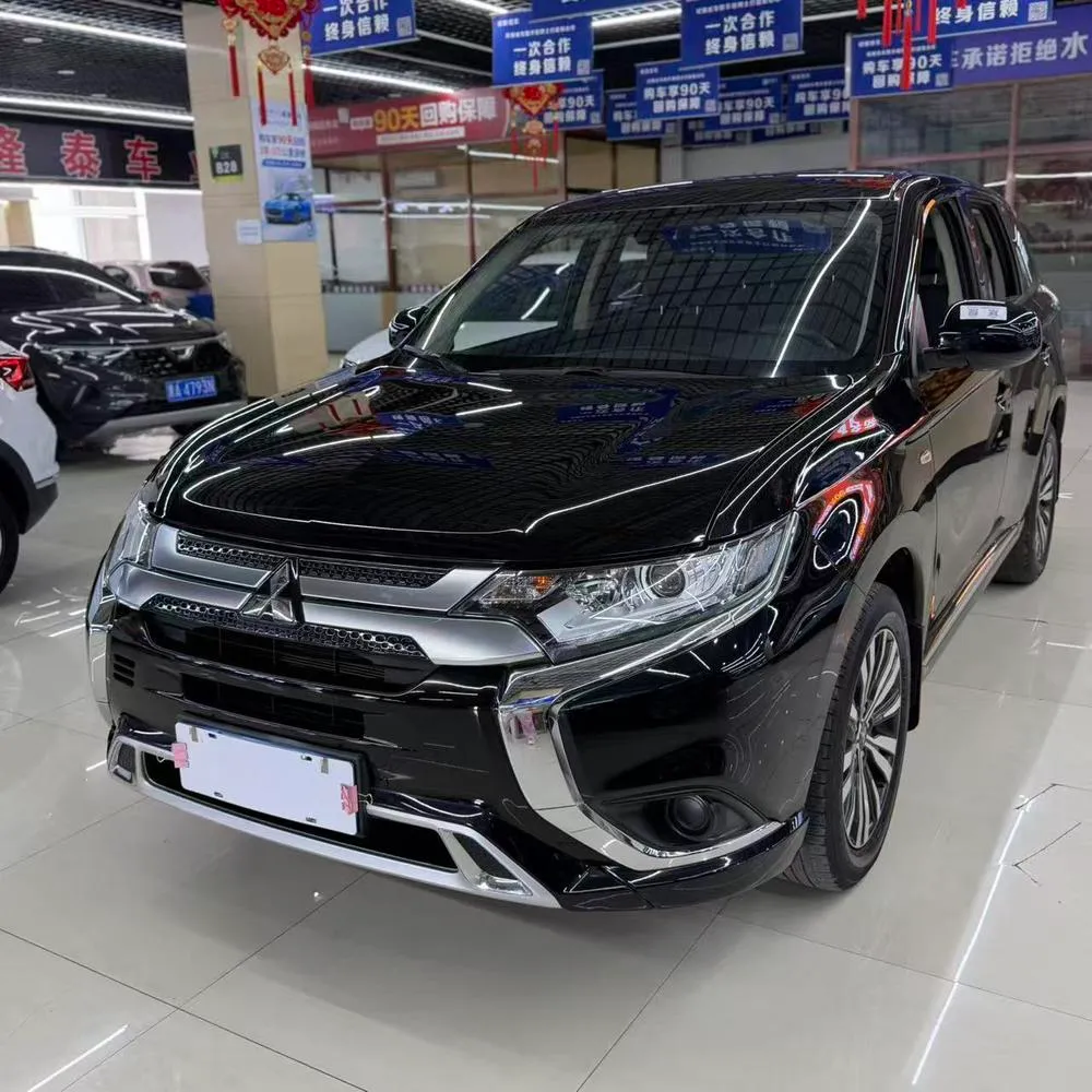Mitsubishi Outlander Facelift 2.0L 2WD Smooth Edition 5 Seater, 2021 — фото 1