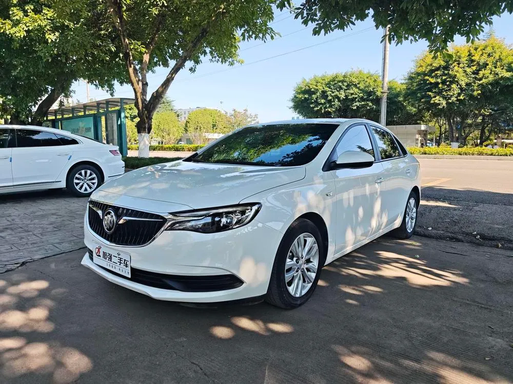 Buick Excelle Facelift 1.5L Auto Elite Version, 2021 — фото 1