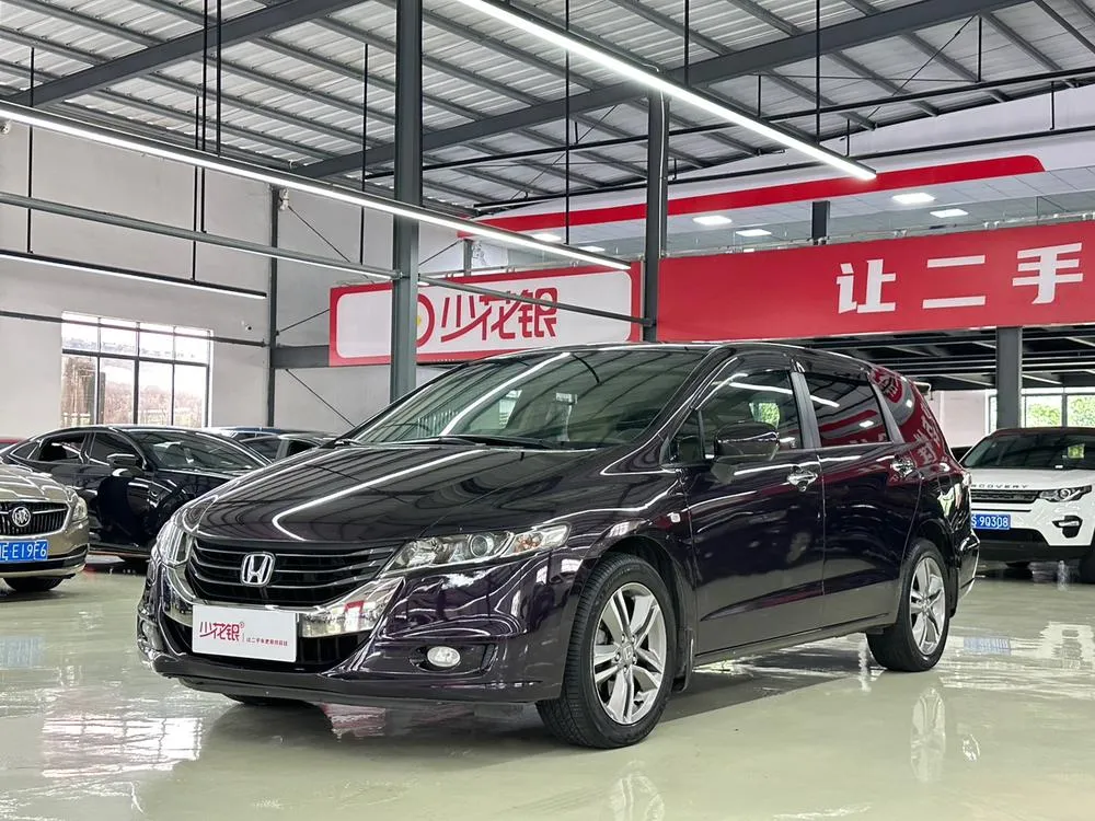 Honda Odyssey Dynamic 2.4L Luxury Edition, 2011 — фото 1