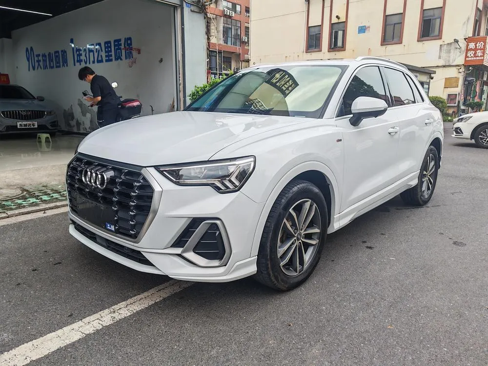 Audi Q3 35 TFSI Version, 2021 — фото 1