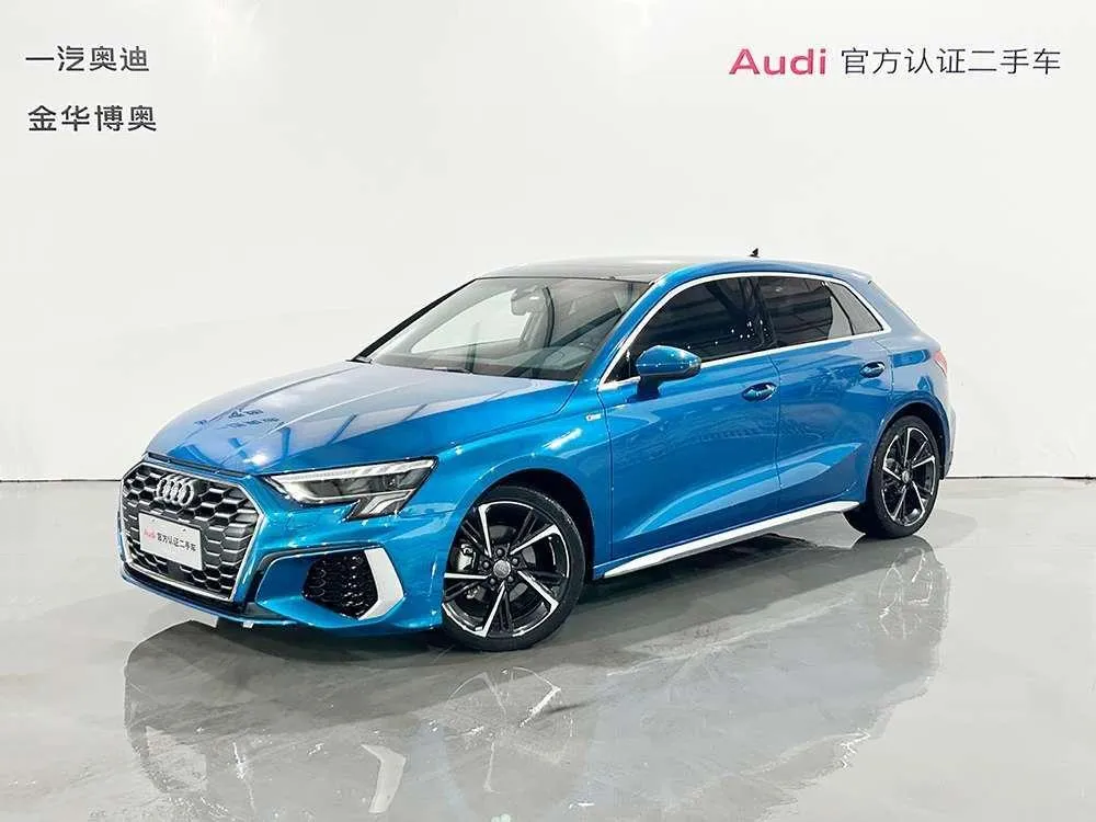 Audi A3 Sportback 35 TFSI Fashion Sport Version, 2022 — фото 1