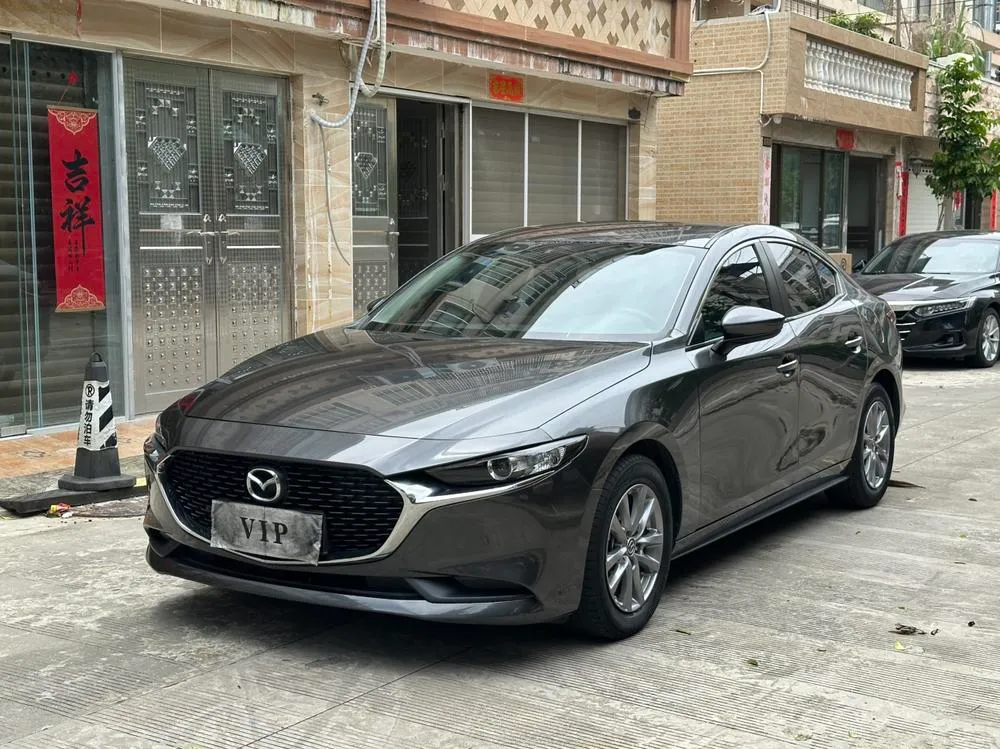Mazda 3 Axela 2.0L Auto Edition, 2022 — фото 1