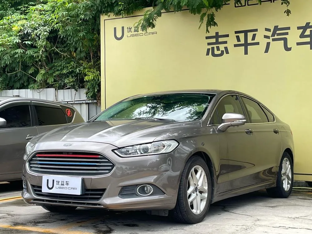 Ford Mondeo 1.5L GTDi180 Fashion Version, 2013 — фото 1