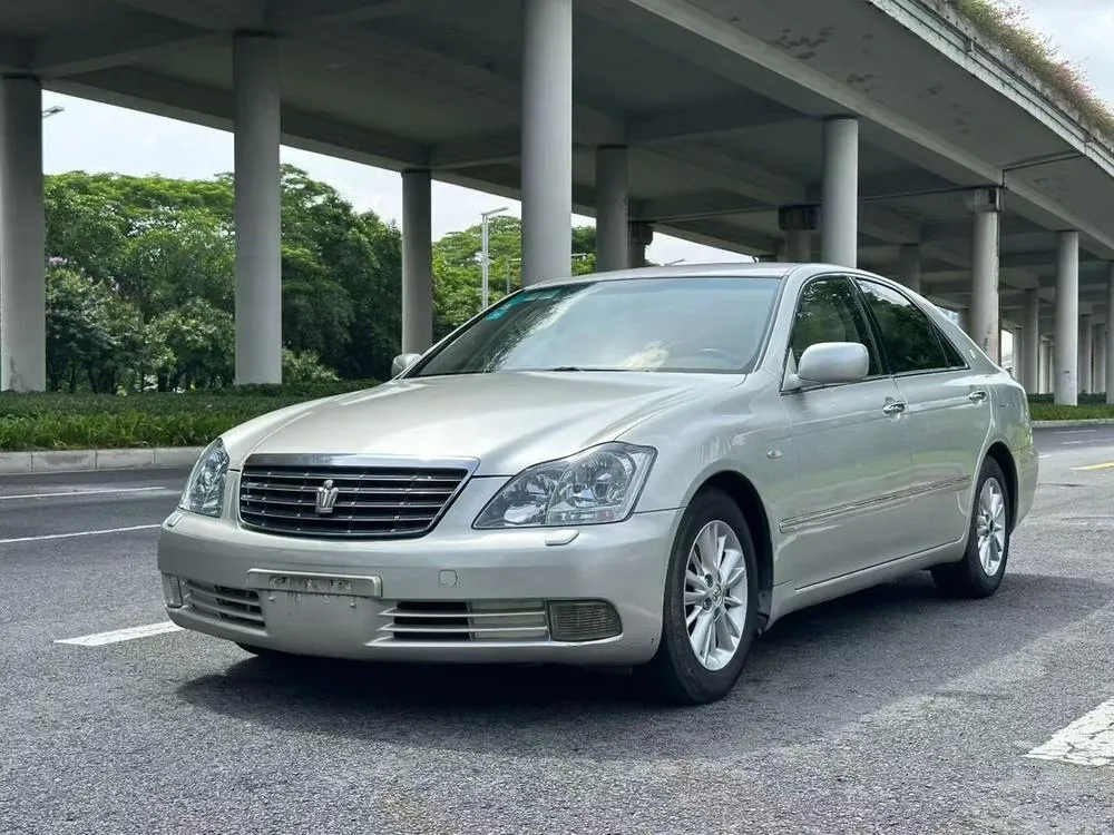 Toyota Crown 2.5L Royal Leather Edition, 2006 — фото 1