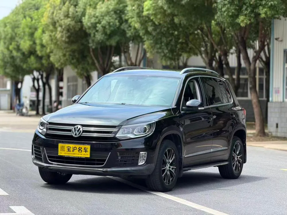 Volkswagen Tiguan 1.8TSI Auto 2WD Luxury Version, 2015 — фото 1