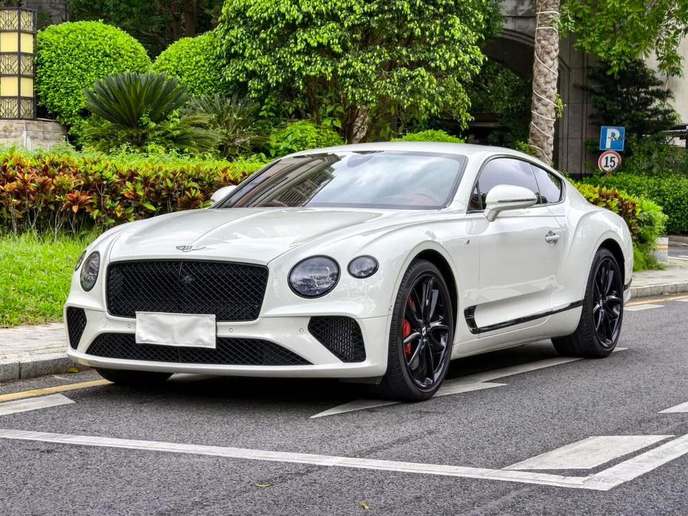 Bentley Continental 4.0T GT V8, 2022 — фото 1
