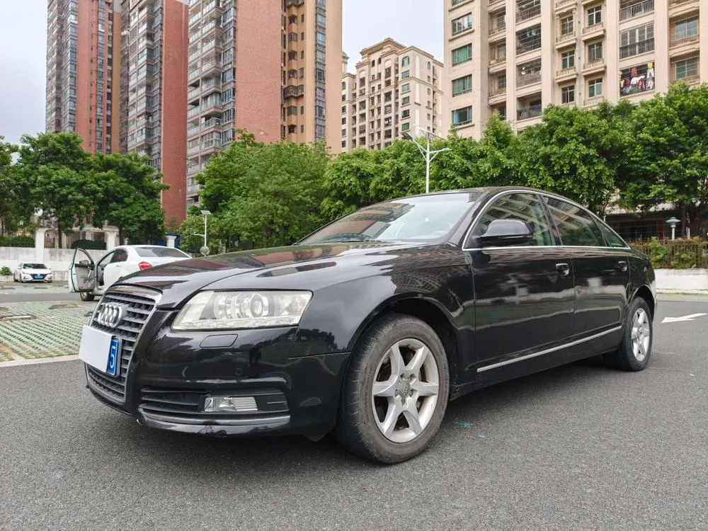 Audi A6L 2.0 TFSI Auto Standard Version, 2011 — фото 1