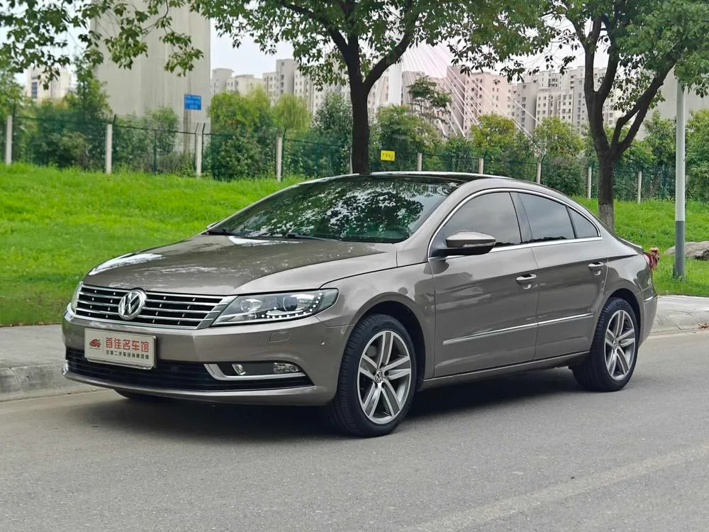 Volkswagen CC 1.8TSI Luxury Version, 2015 — фото 1