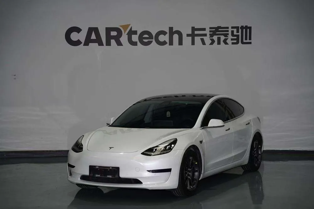 Tesla Model 3, 2020